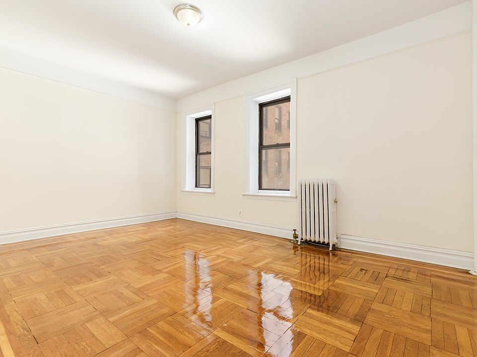 2nd image of 55 Payson Ave APT 5K