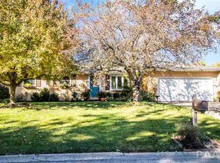 309 Illini Dr, East Peoria, IL 61611
