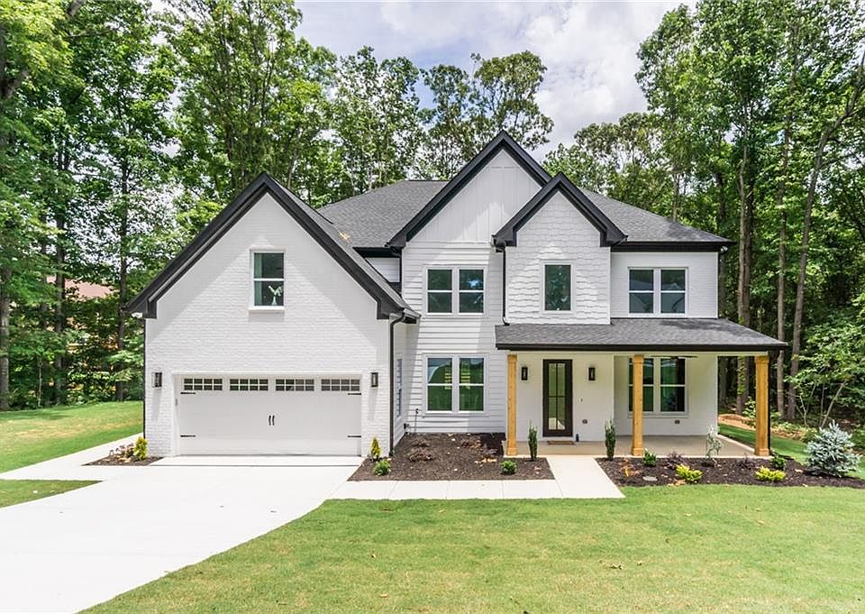 1st image of 901 Killian Hill Rd SW