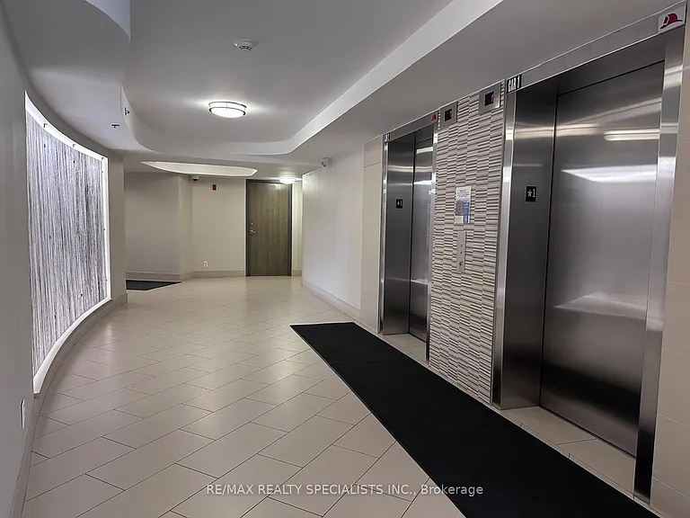 3070 Rotary Way #319 — Photo 6