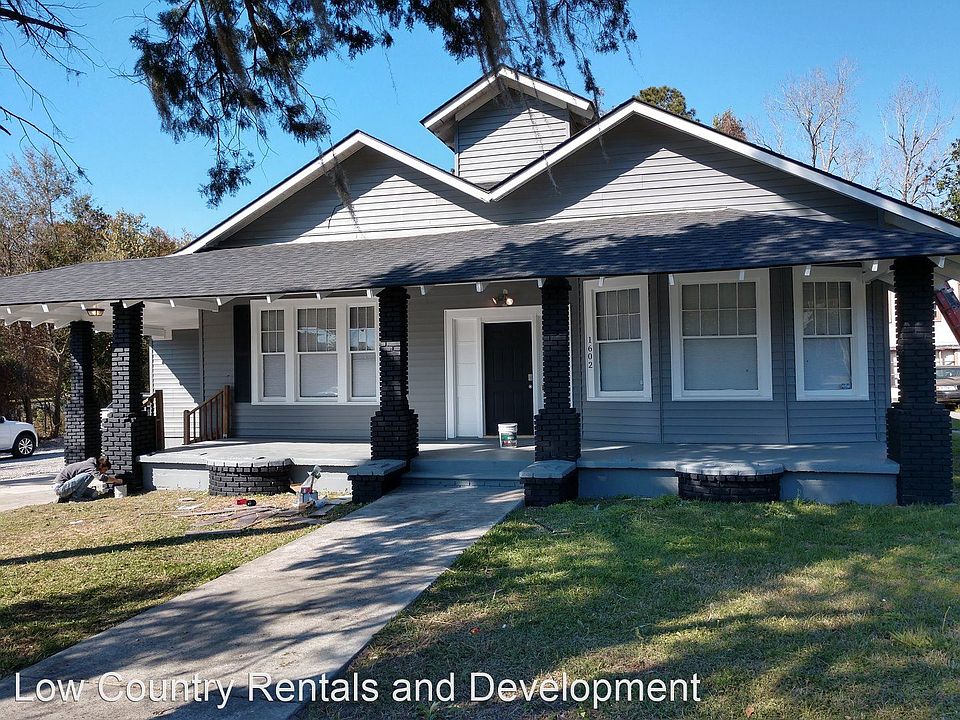 1st image of 1602 E Henry St #7307514