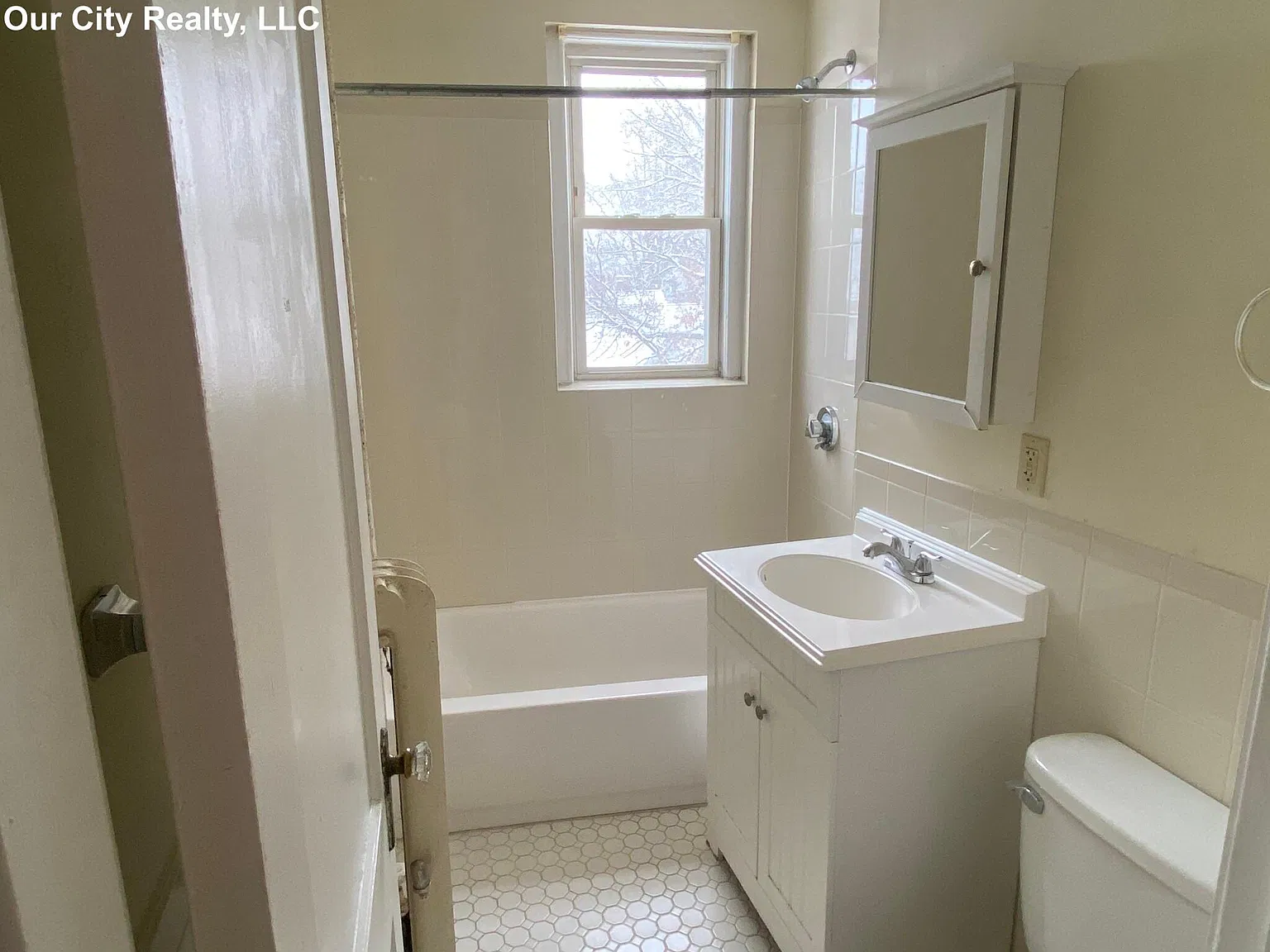 6 Agassiz St — Photo 3
