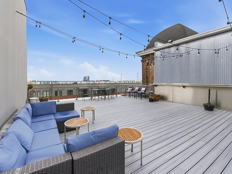 1400 Rosa L Parks Blvd #112 — Photo 58