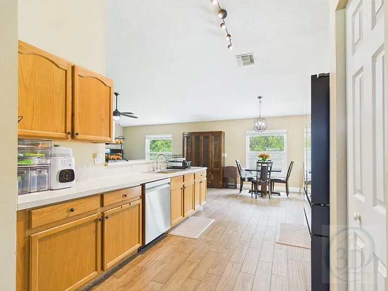 2265 SW Grosspoint St — Photo 4