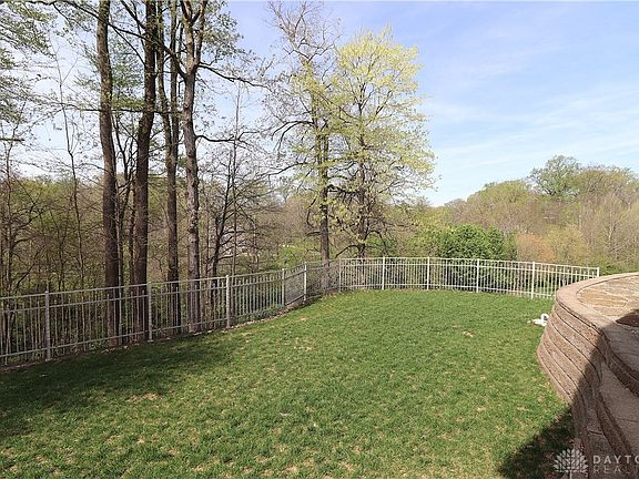 5th image of 12055 Crestfield Ct