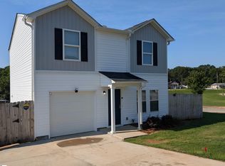 2A 10th St, Greenville, SC 29611