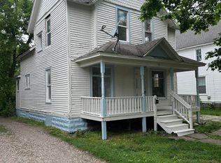 914 Clarence St, Kalamazoo, MI 49001