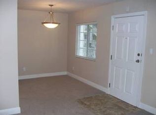 1531 Eden Isle Blvd NE APT 255, St Petersburg, FL 33704