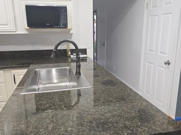 1407 San Bernardino Ave, Pomona, CA 91767