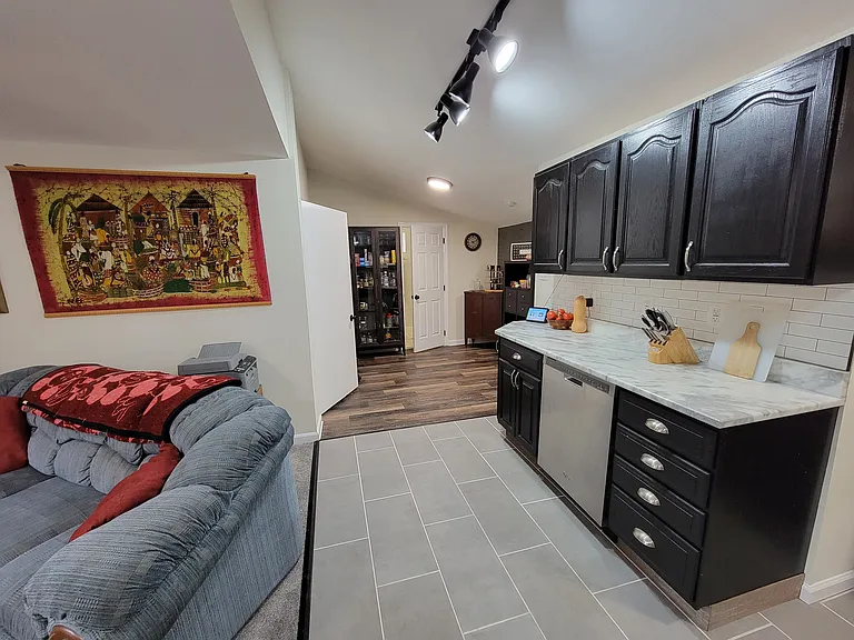 217 Pearl St #2 — Photo 29