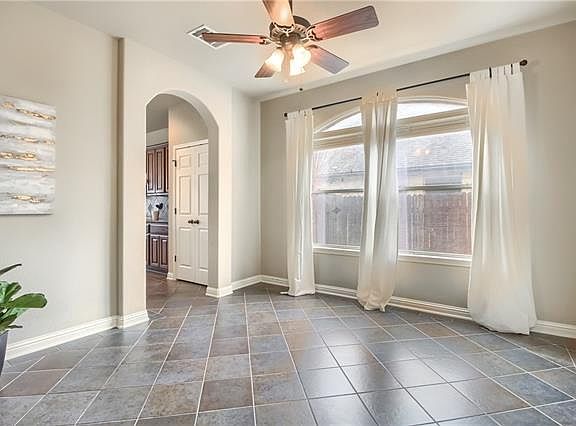 3rd image of 10113 Big Thicket Dr
