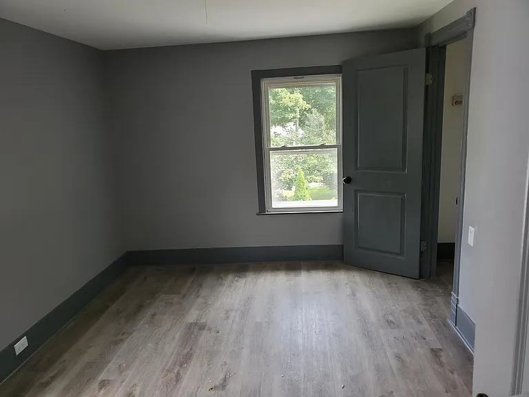 123 S Montgomery St — Photo 9
