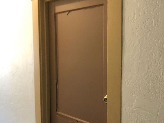 2nd image of 38 N Oakdale Ave #1-31