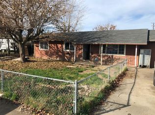 8335 Division Rd, White City, OR 97503