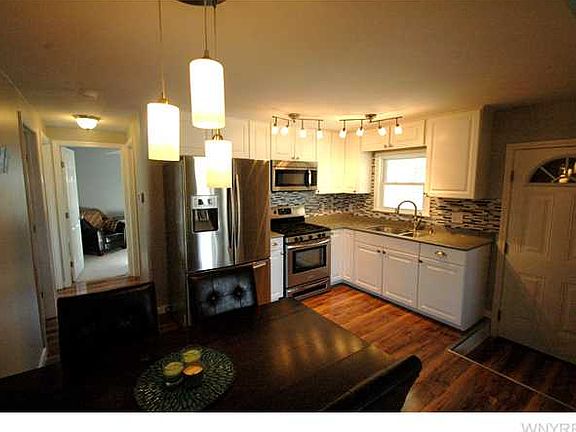 2nd image of 169 Dartwood Dr