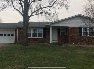 302 Derek Ave, Elizabethtown, KY 42701