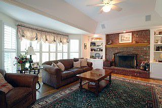 5th image of 2612 Breckenridge Ln