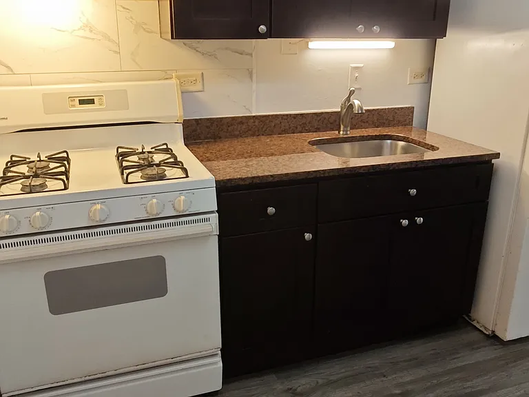3835 W 124th Pl #1E — Photo 9