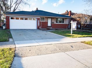 30719 Dover Ave, Warren, MI 48088