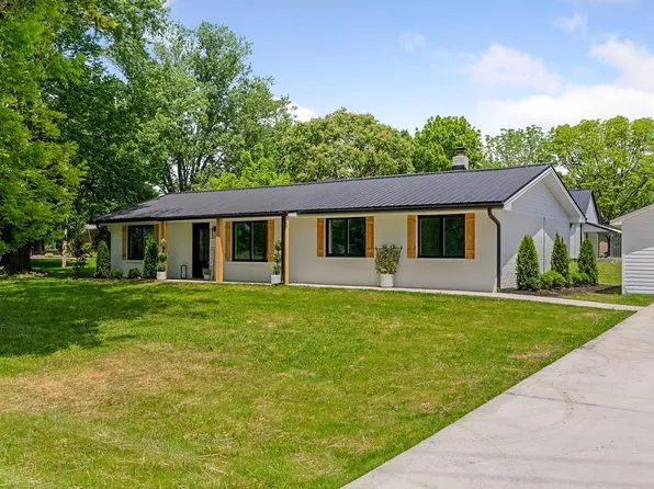 202 E McCormick Rd, Livingston, TN 38570