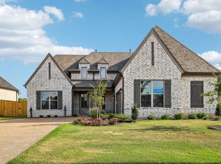 295 Valleyview Ln, Oakland, TN 38060