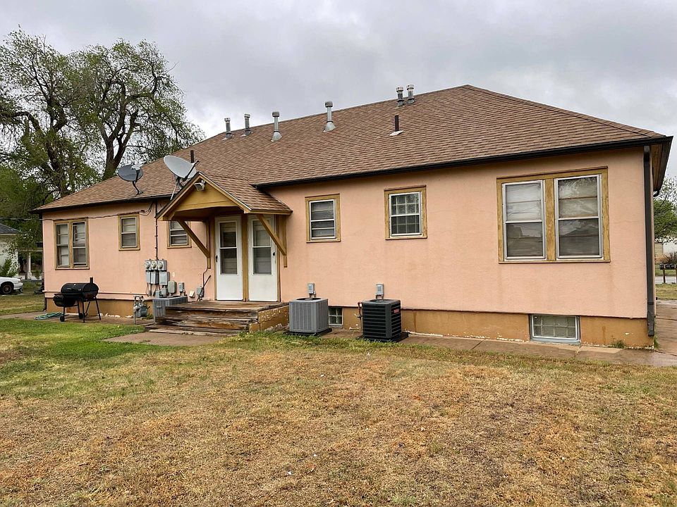 2nd image of 506 S Jennings Ave