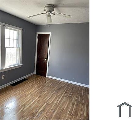 2nd image of 16012 Cloverside Ave