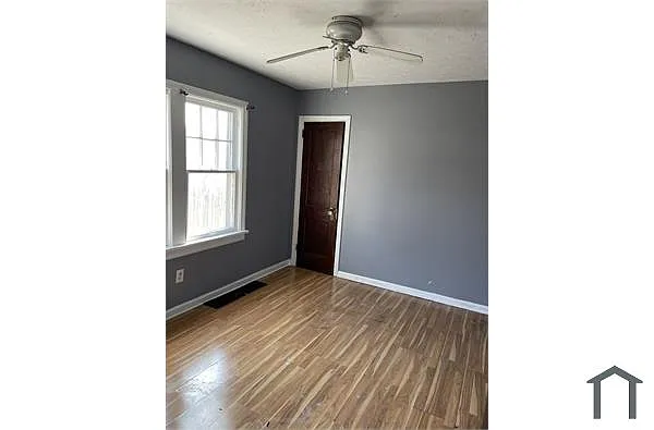 Building Photo - 16012 Cloverside Ave