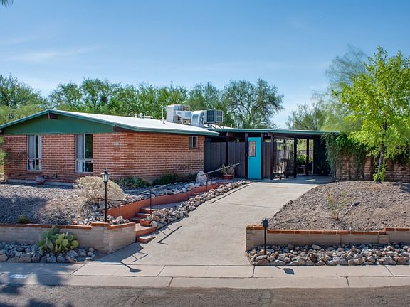 2nd image of 2825 W Calle Arandas