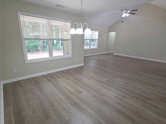 3rd image of 117 Dove Valley Lane