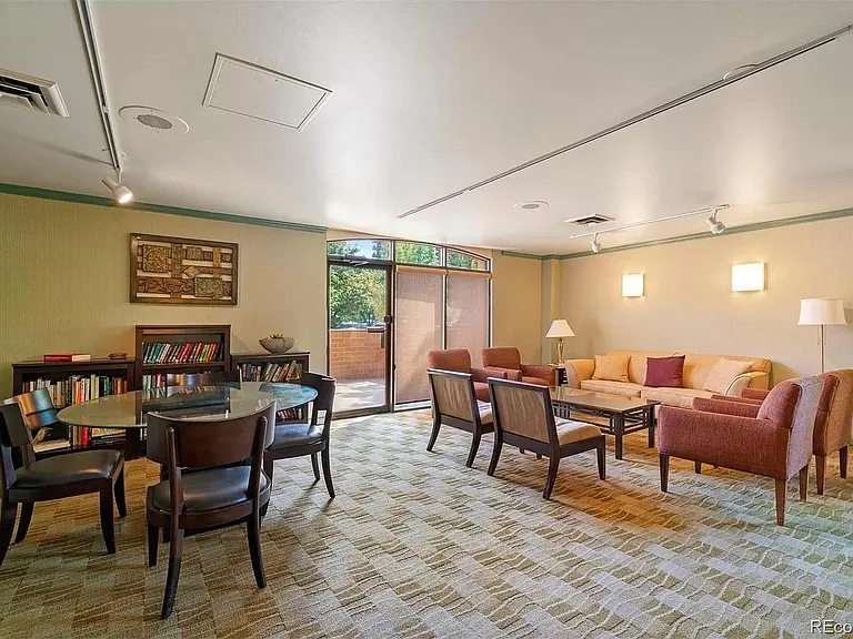 400 S Lafayette St #604 — Photo 19