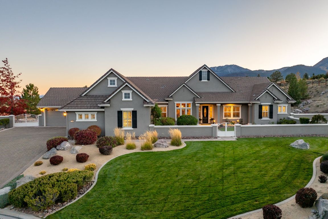 next background image