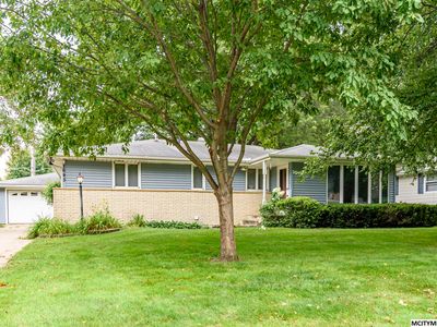 1645 7th Pl SW, Mason City, IA, 50401