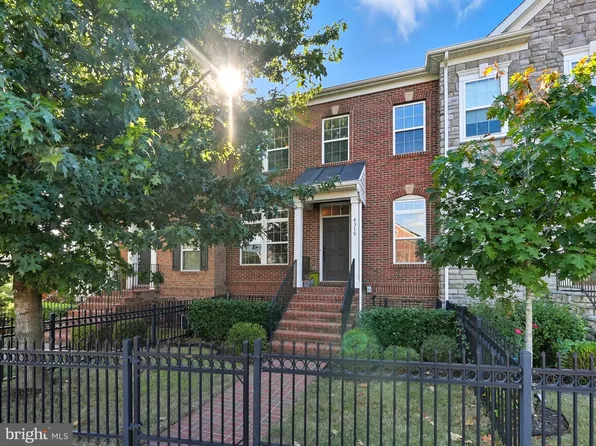 4316 Chain Bridge Rd, Fairfax, VA 22030