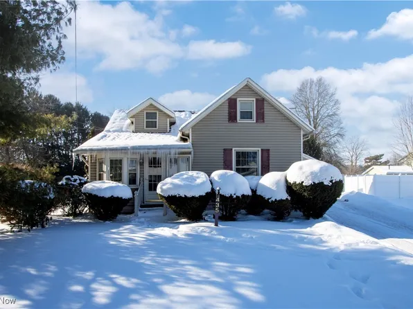 435 Locust St S, Canal Fulton, OH 44614