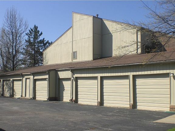 2nd image of 5880 Vassar Unit 1