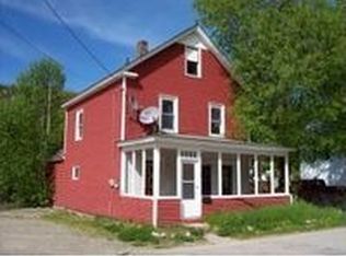 8 Corbin Ave, Gorham, NH 03581