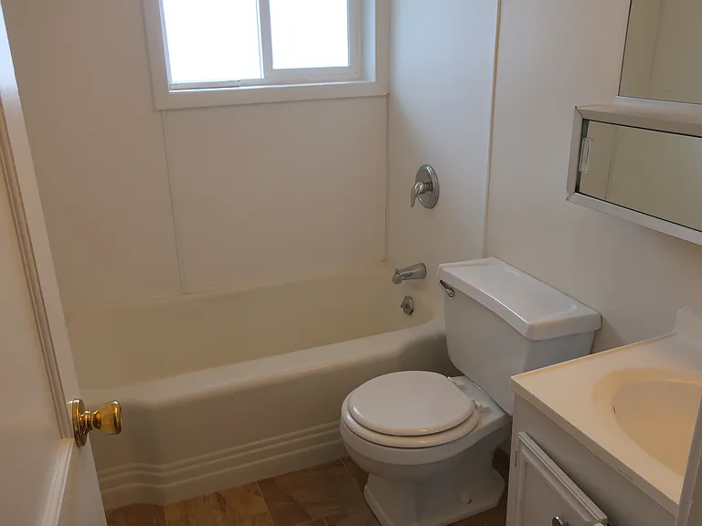105 Lavender Ct #1 — Photo 13