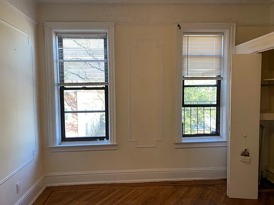 Rented by H L Dynasty Real Estate Corp | media 9