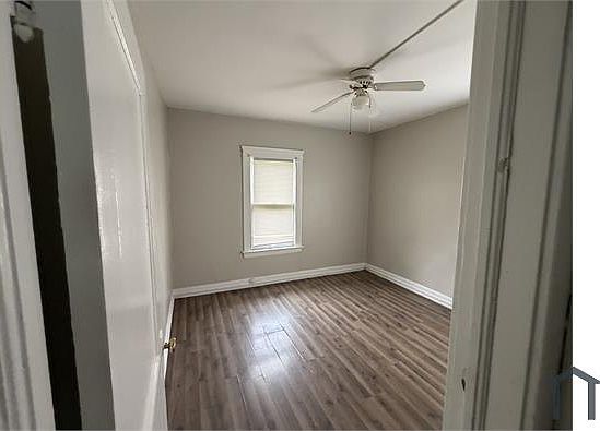 3rd image of 3410 Desota Ave #Up