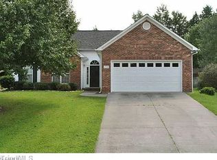 1240 Beaverton Trl, Winston Salem, NC 27103