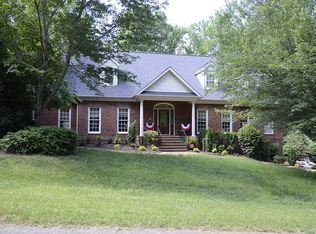 7315 Cobblecreek Dr, Matthews, NC 28104