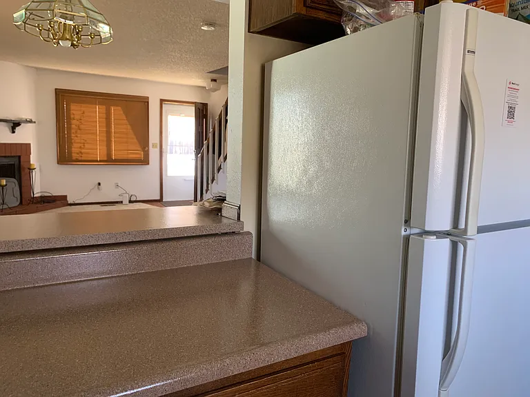 717 E Geneseo St — Photo 12