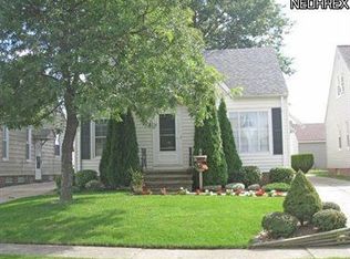 5911 Gilbert Ave, Parma, OH