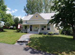 712 Joy Ranch Rd, Woodlawn, VA 24381