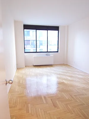 Rented by Citi Habitats | media 5
