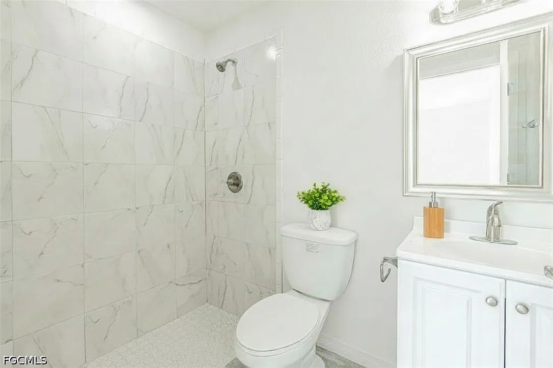 3 bed, 2.0 bath, 1450 sqft, $1,750 — Photo 2
