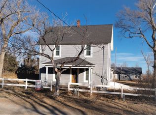 208 Chapman Ave, Phillipsburg, KS 67661