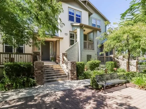 402 Washington Sq, Sacramento, CA 95811