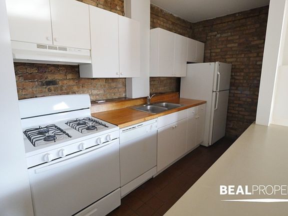 5th image of 558 W Wellington Ave APT 3F